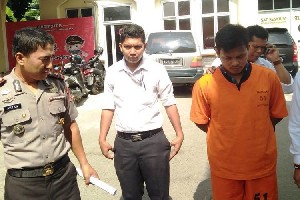 Cabuli Dua Santri, Oknum Guru Ngaji di Aceh Utara Menyerahkan Diri ke Polisi